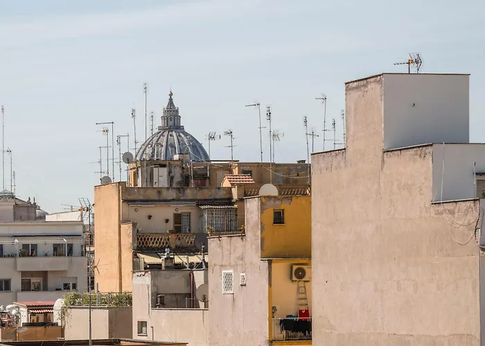 Vatican Zen House - Cale 05